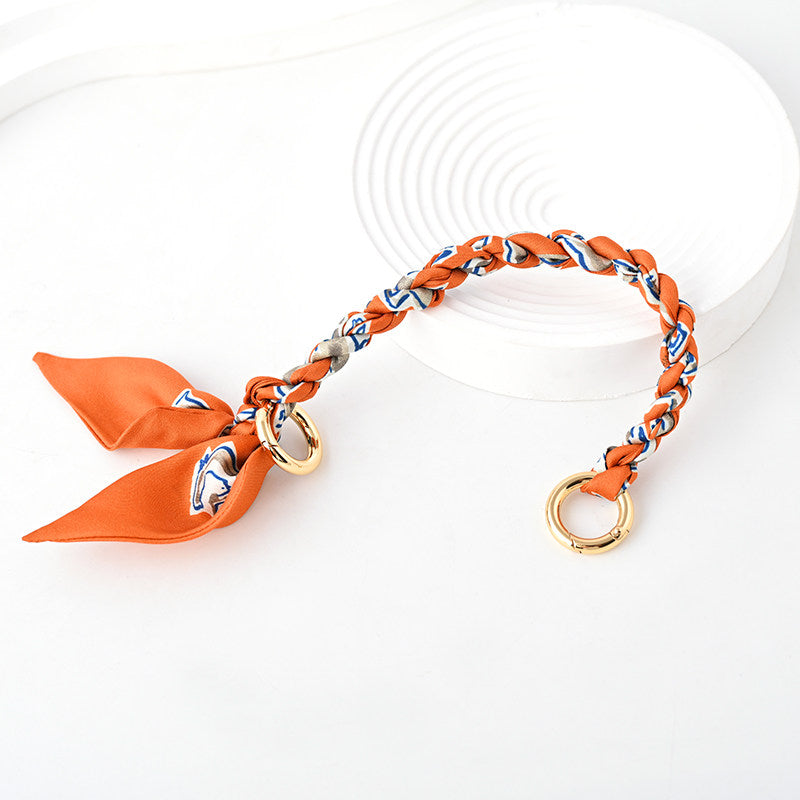 HERMES シルクスカーフ⭐︎ミニ エルメス ミニエヴリンバッグ用 シルクスカーフ編みストラップ